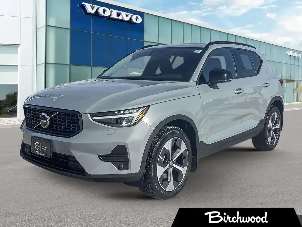 2026 Volvo XC40