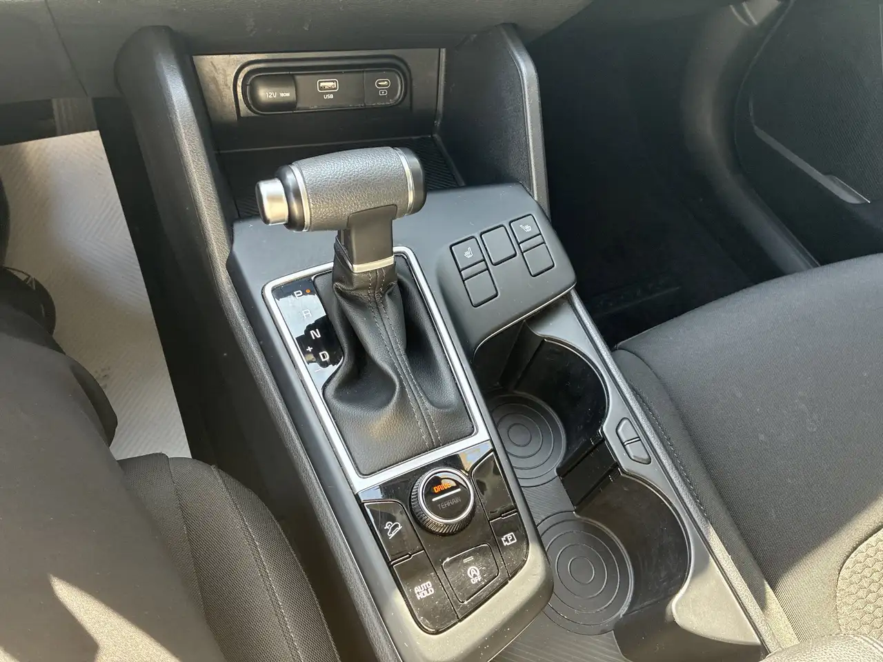 Kia Sportage снимка Kia Sportage