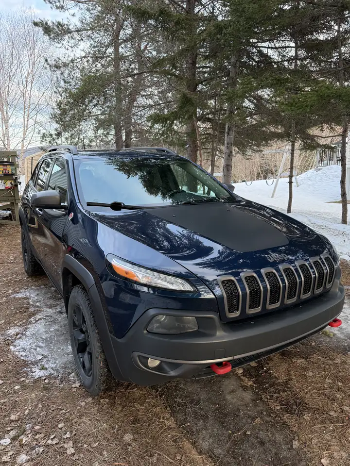 Jeep Cherokee photo Jeep Cherokee