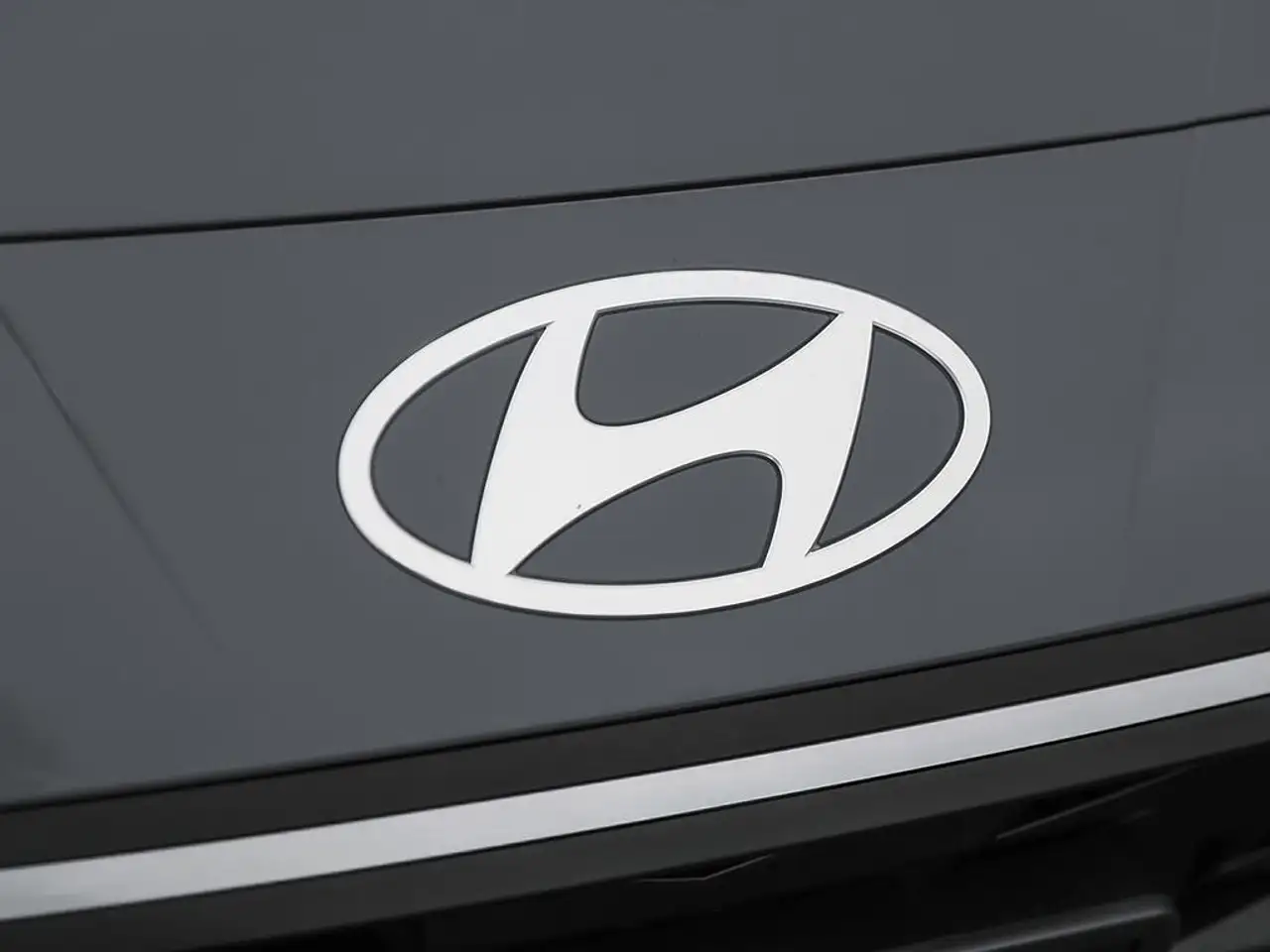 Hyundai ELANTRA photo Hyundai ELANTRA