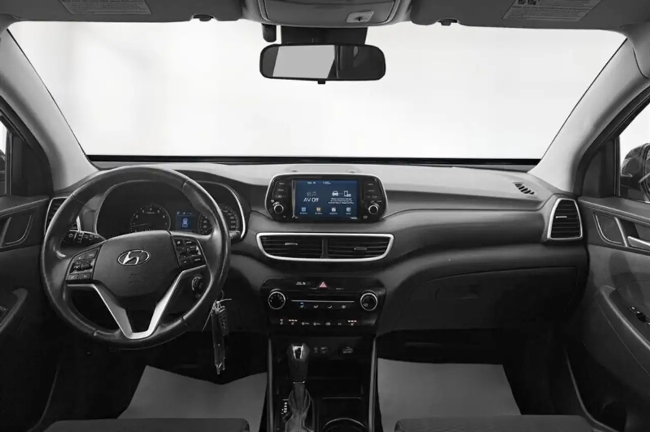 Hyundai TUCSON снимка Hyundai TUCSON