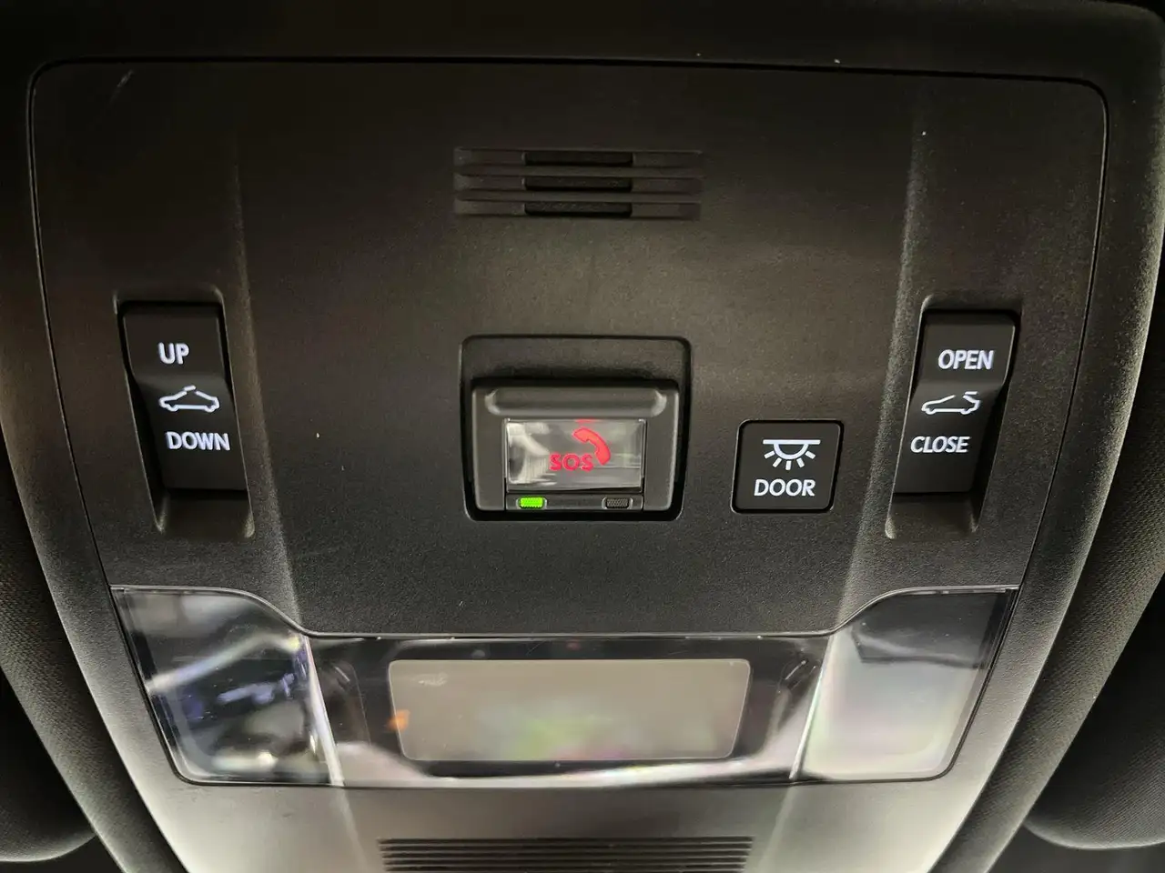 Lexus UX снимка Lexus UX