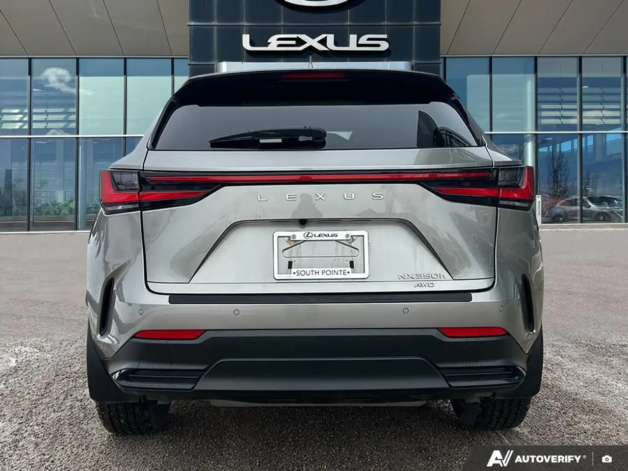 Lexus NX fotografie Lexus NX
