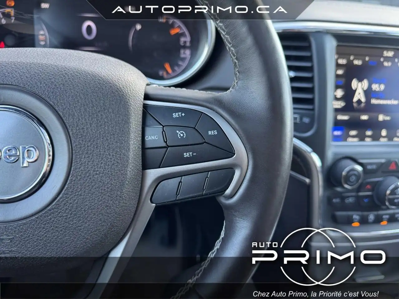Jeep Grand Cherokee снимка Jeep Grand Cherokee