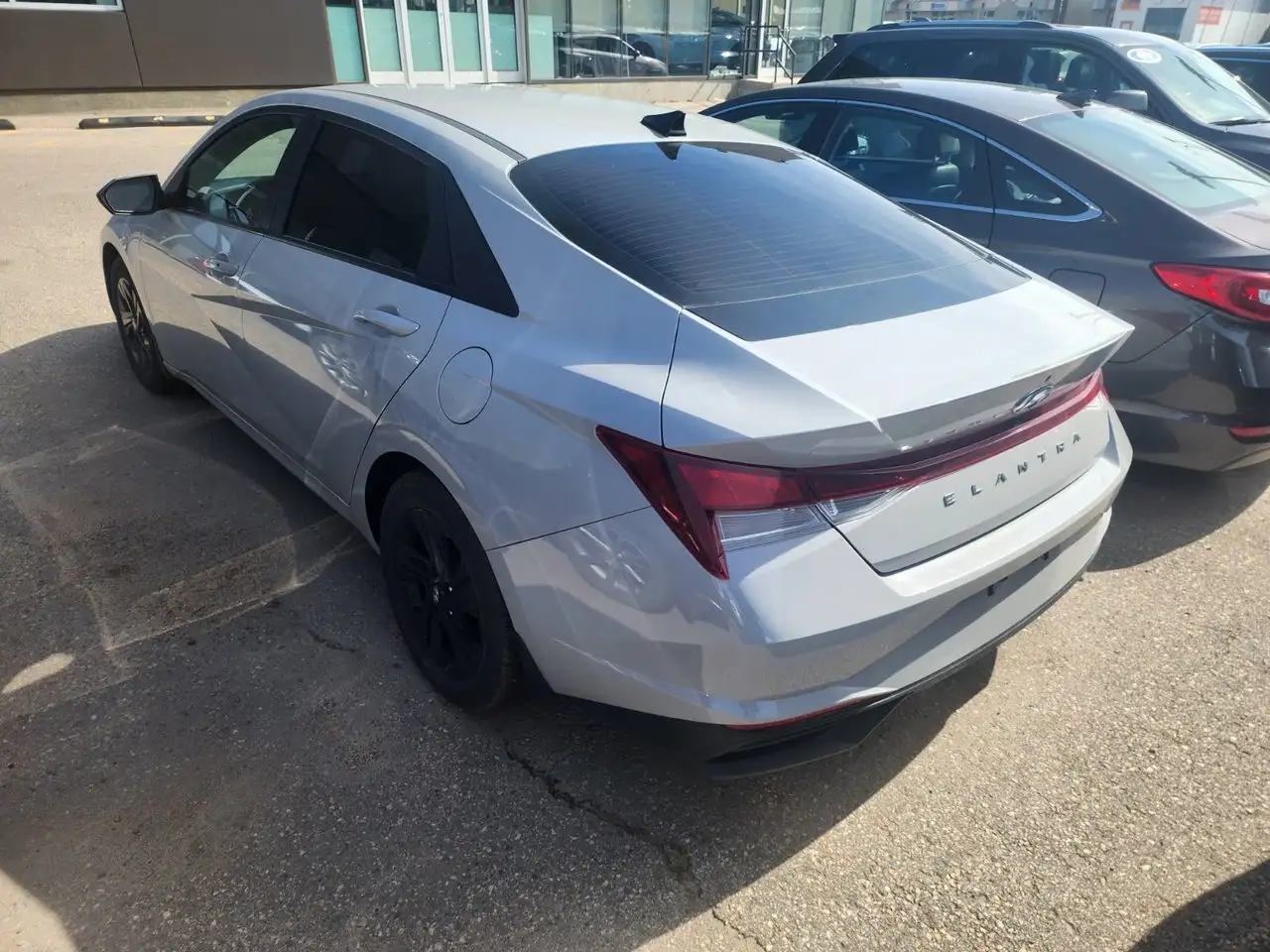 Hyundai ELANTRA снимка Hyundai ELANTRA