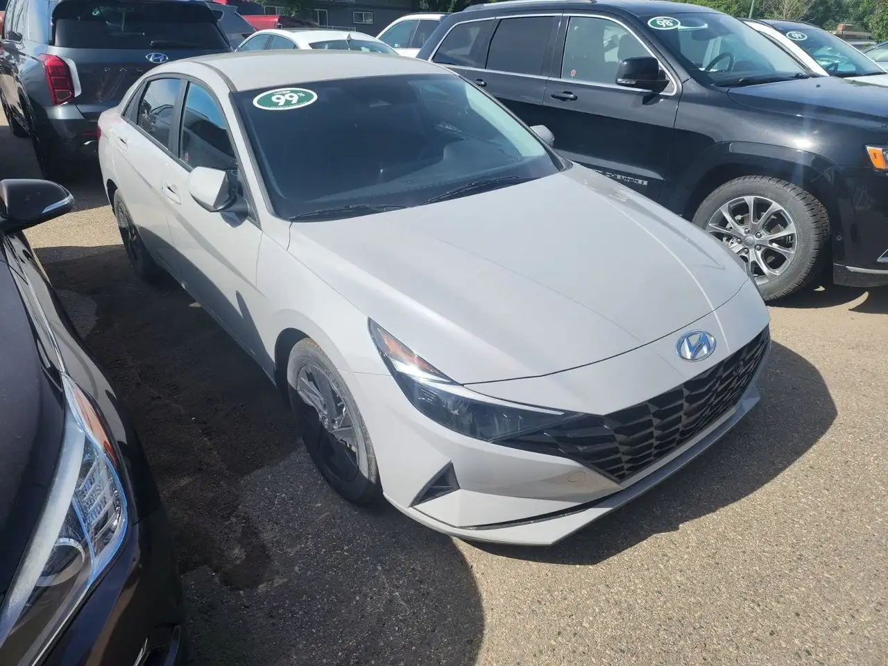 Hyundai ELANTRA снимка Hyundai ELANTRA