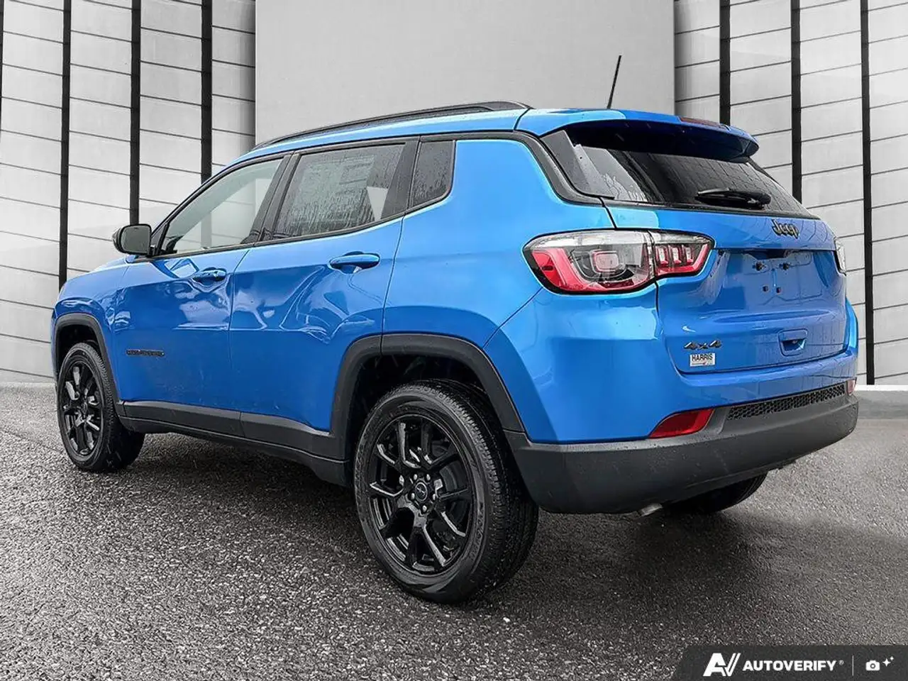 Jeep Compass photo Jeep Compass
