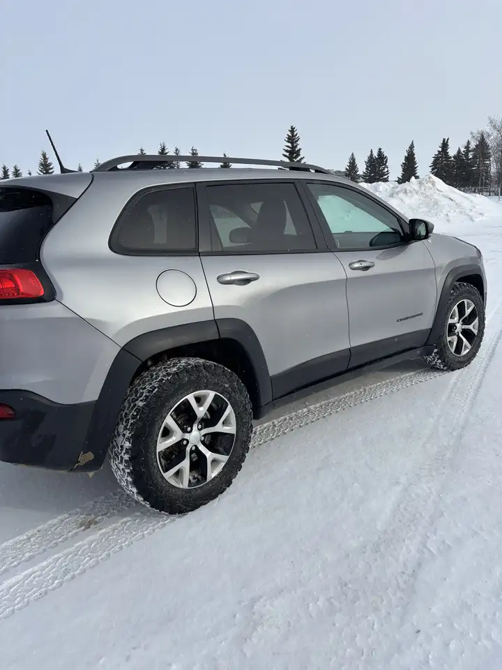 Jeep Cherokee fotografie Jeep Cherokee