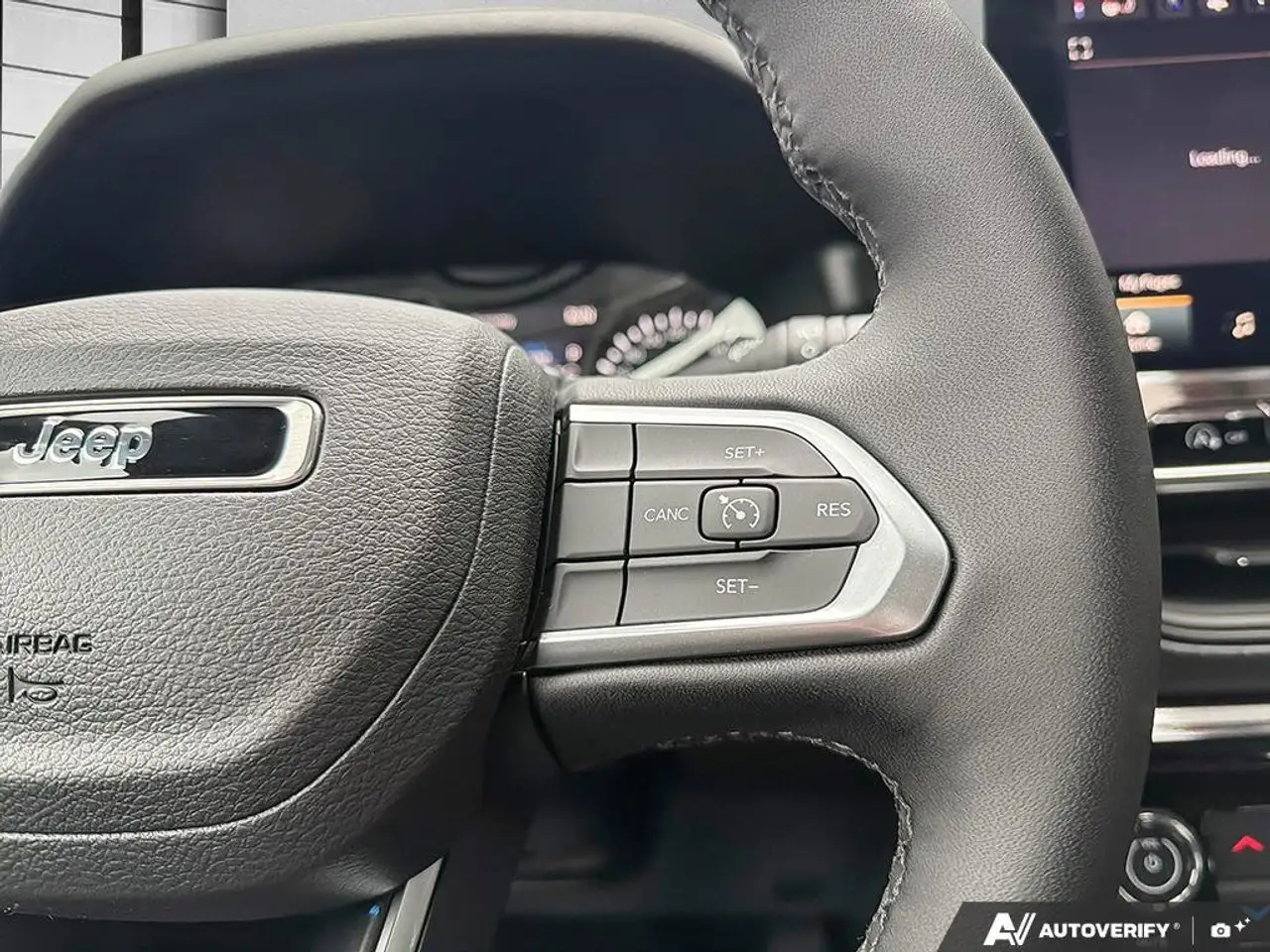 Jeep Compass photo Jeep Compass