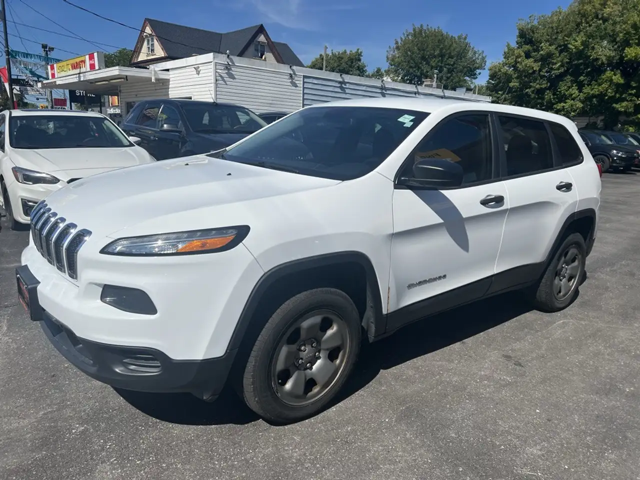 Jeep Cherokee снимка Jeep Cherokee