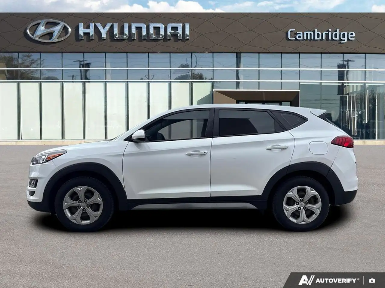 Hyundai TUCSON снимка Hyundai TUCSON