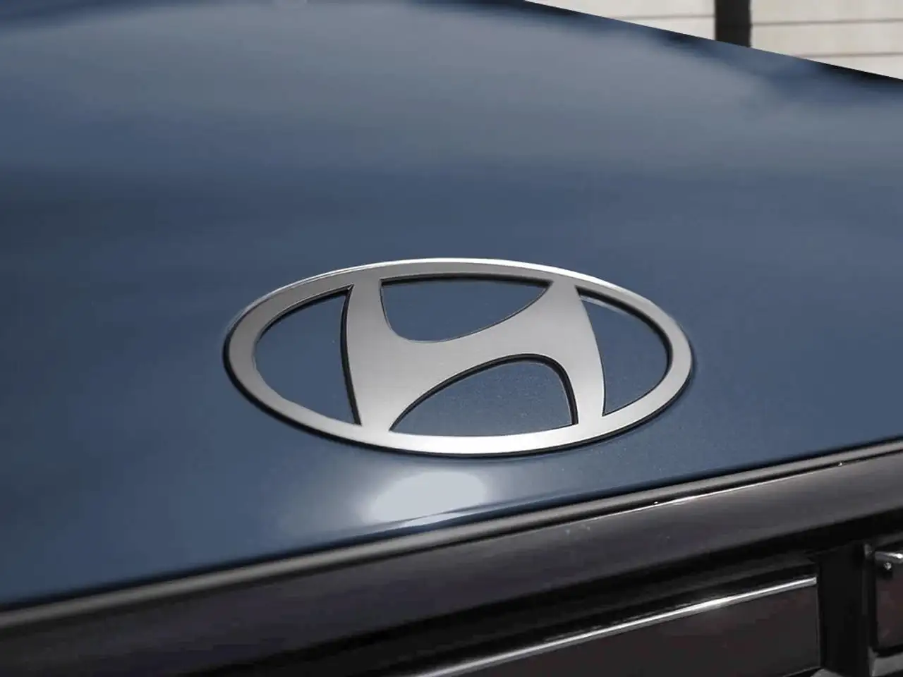 Hyundai SANTA FE photo Hyundai SANTA FE