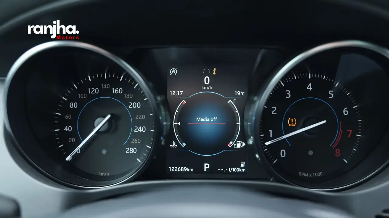 Jaguar F-Pace снимка Jaguar F-Pace