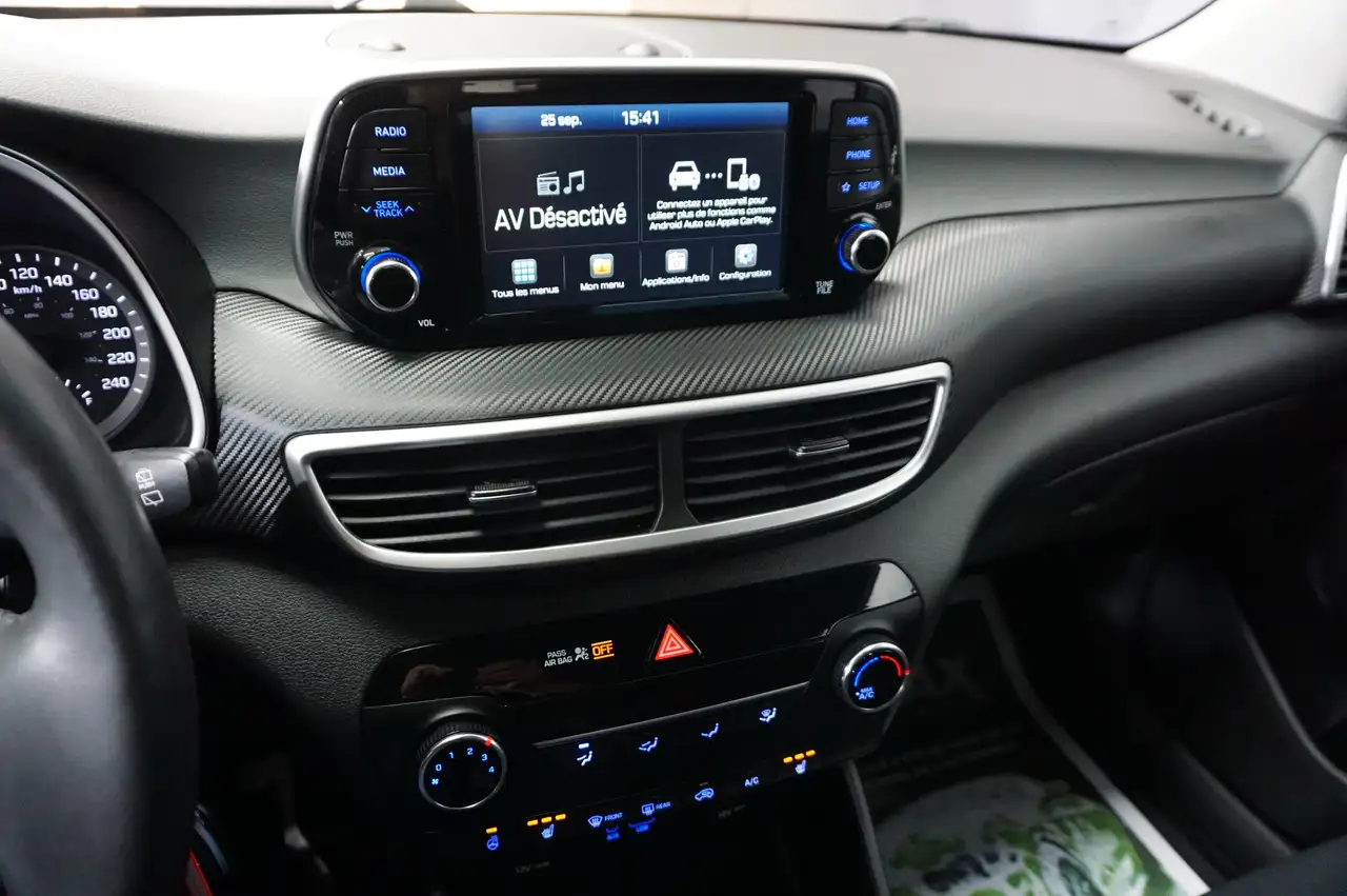 Hyundai TUCSON снимка Hyundai TUCSON