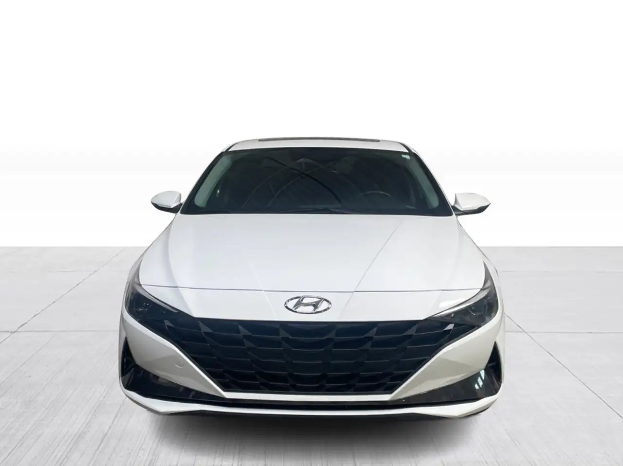 Hyundai ELANTRA снимка Hyundai ELANTRA