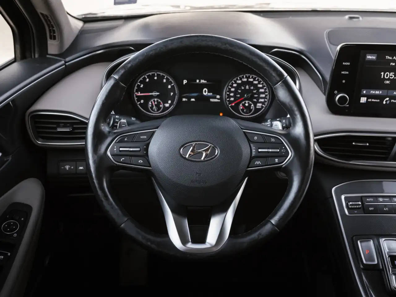 Hyundai SANTA FE снимка Hyundai SANTA FE