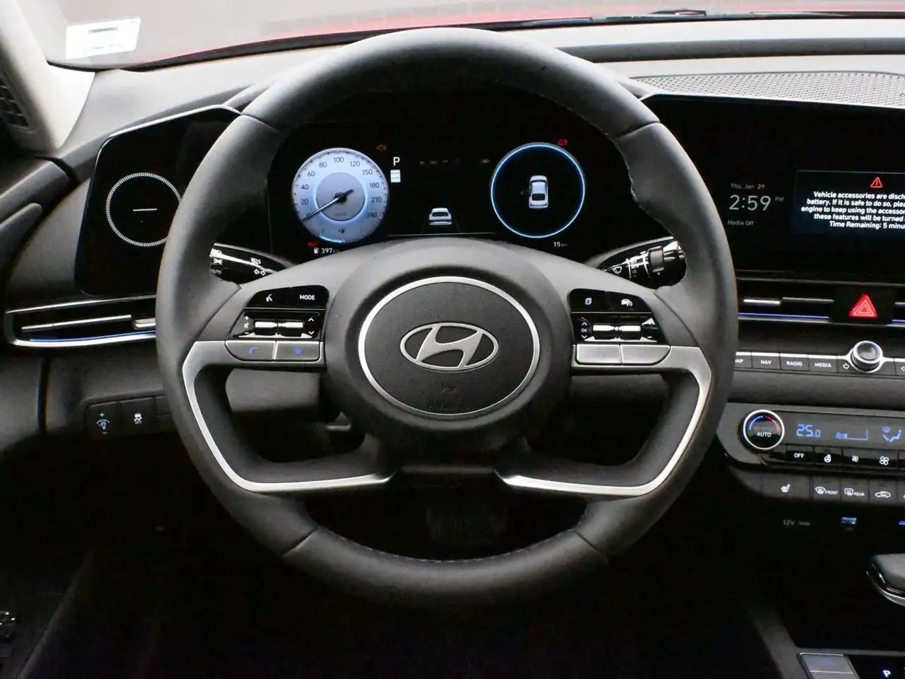 Hyundai ELANTRA снимка Hyundai ELANTRA