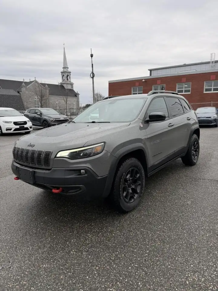 Jeep Cherokee снимка Jeep Cherokee