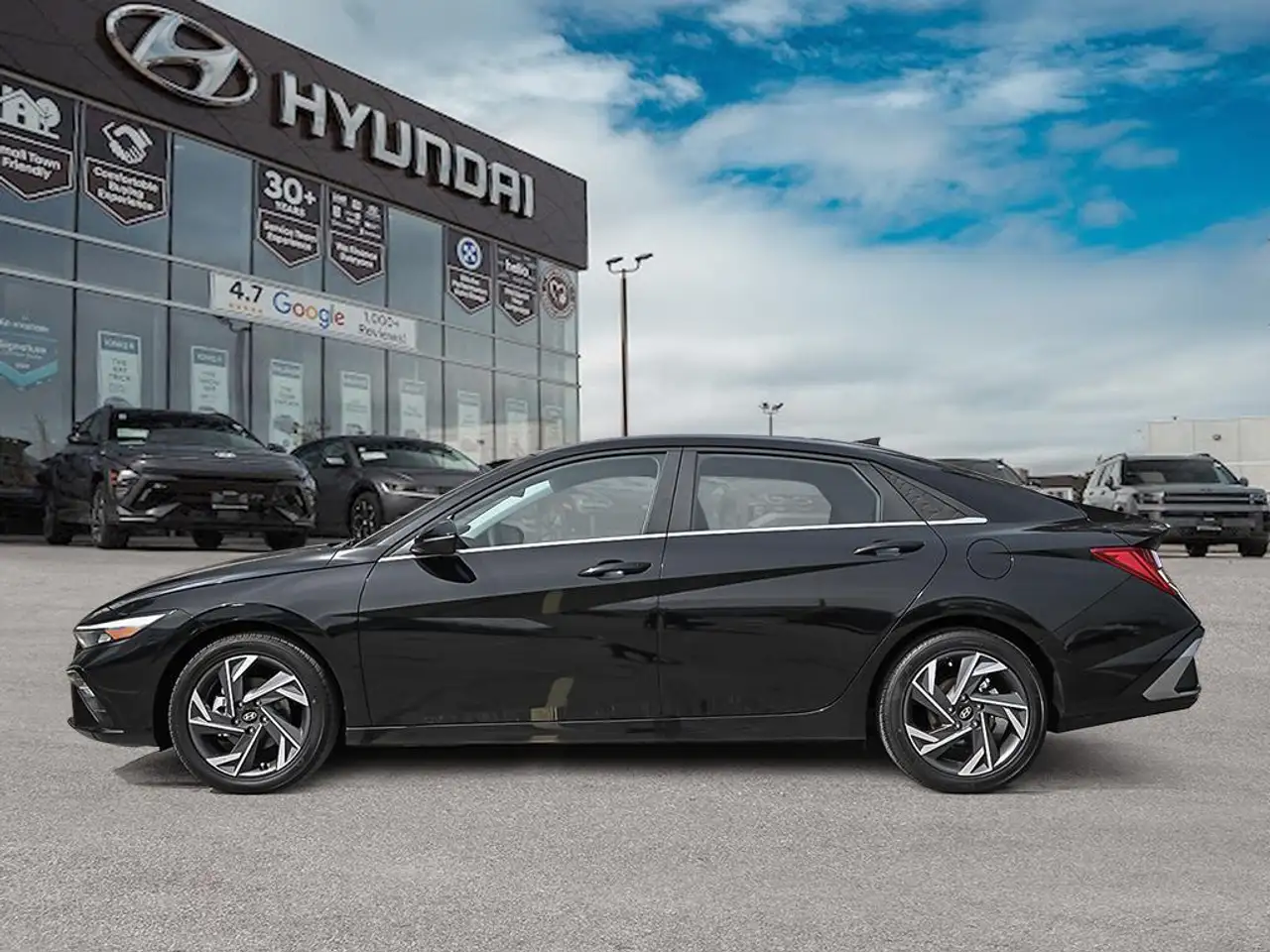 Hyundai ELANTRA снимка Hyundai ELANTRA