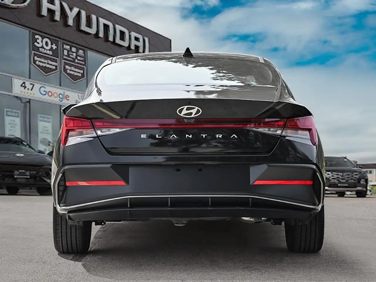 Hyundai ELANTRA снимка Hyundai ELANTRA