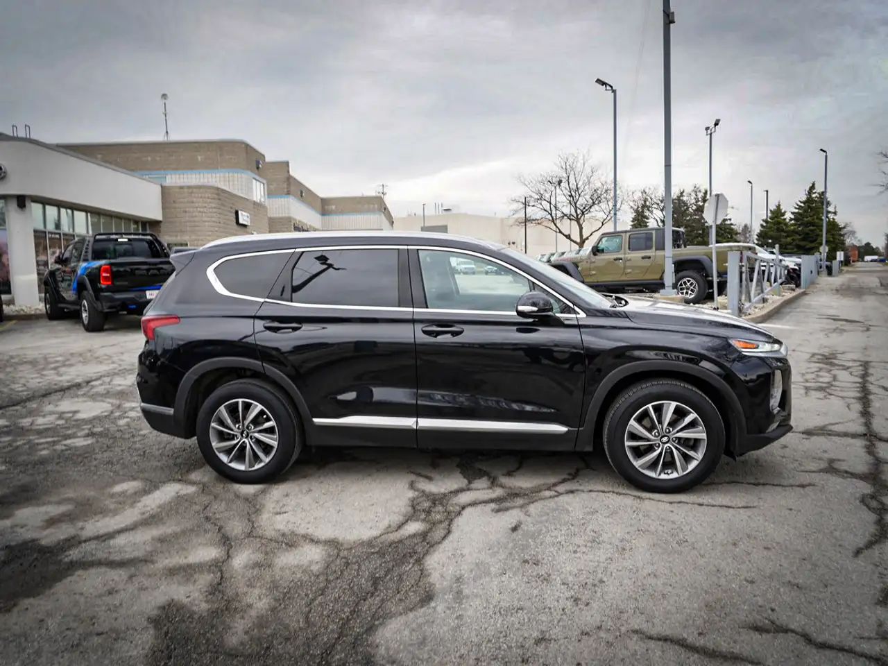 Hyundai SANTA FE снимка Hyundai SANTA FE