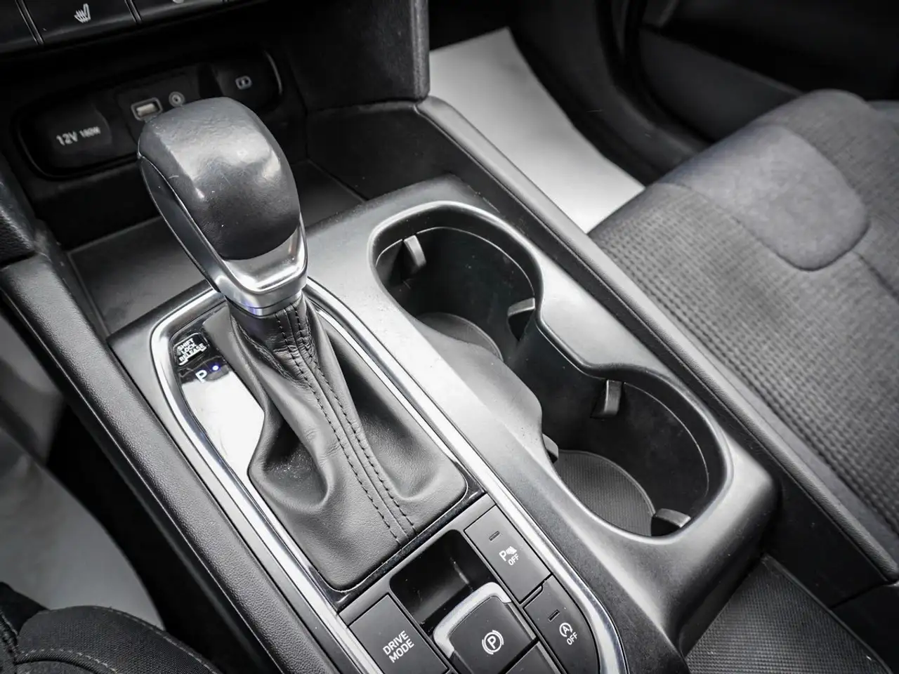 Hyundai SANTA FE снимка Hyundai SANTA FE