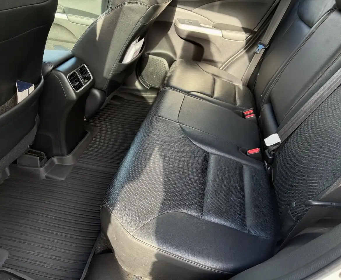 Honda CR-V photo Honda CR-V