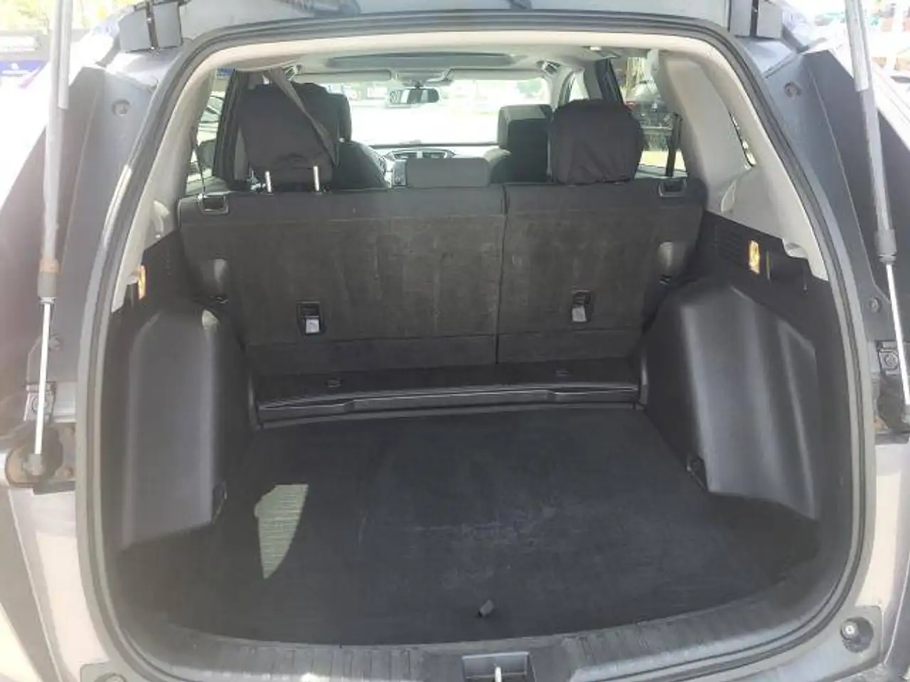 Honda CR-V photo Honda CR-V
