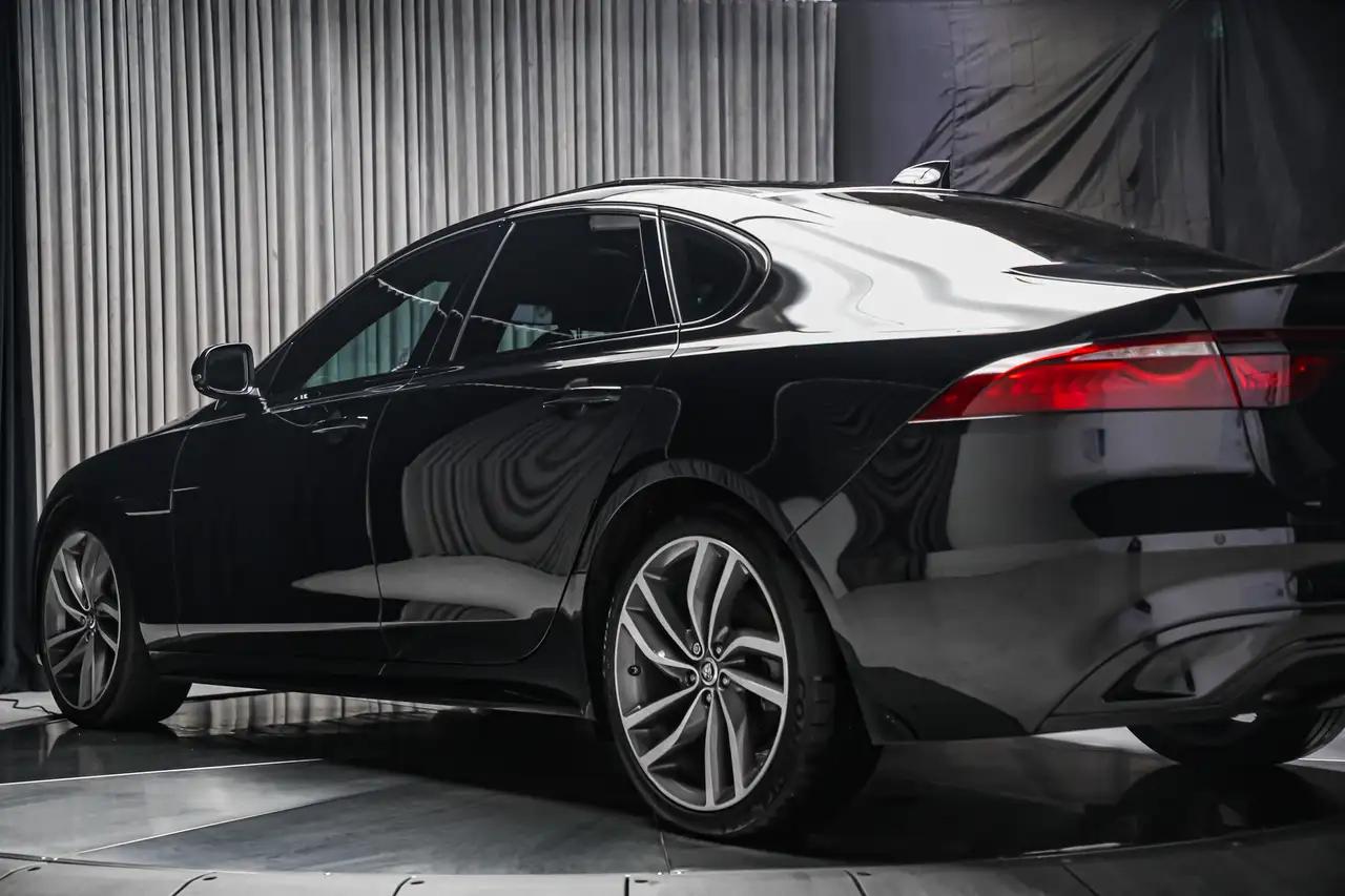 Jaguar XF fotografie Jaguar XF