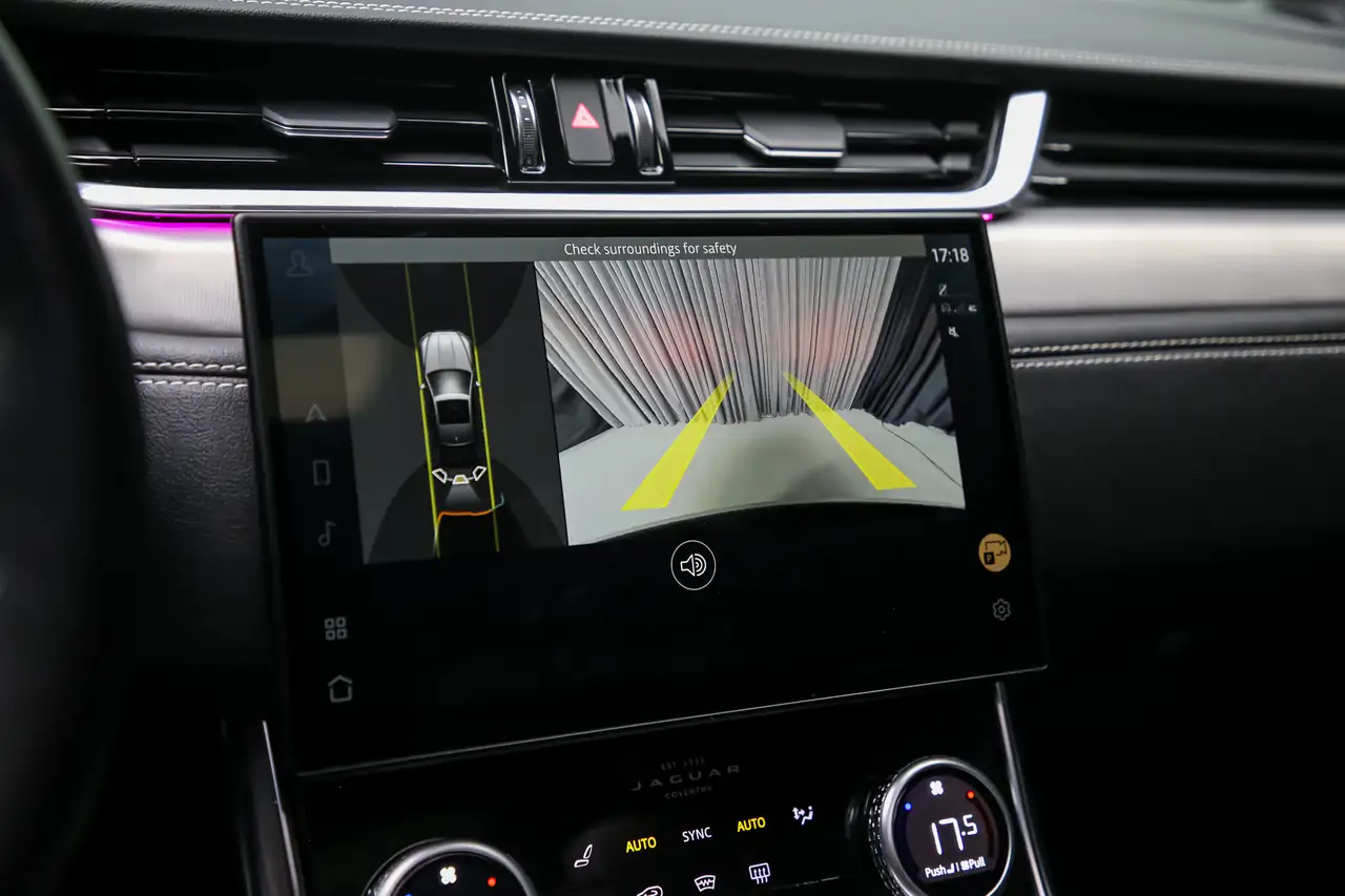 Jaguar XF fotografie Jaguar XF