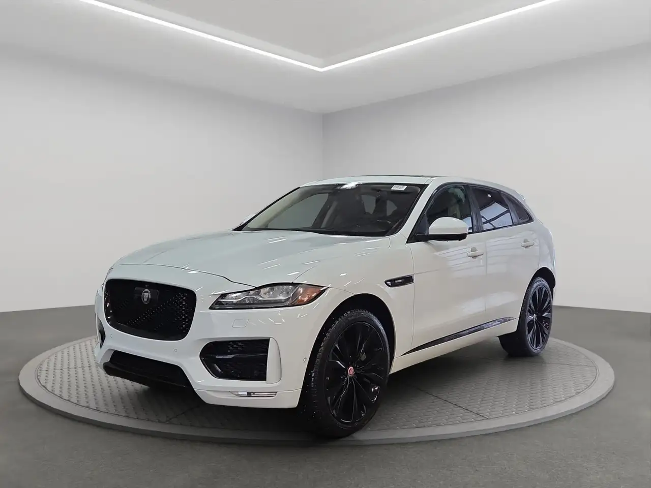 2017 Jaguar F-Pace