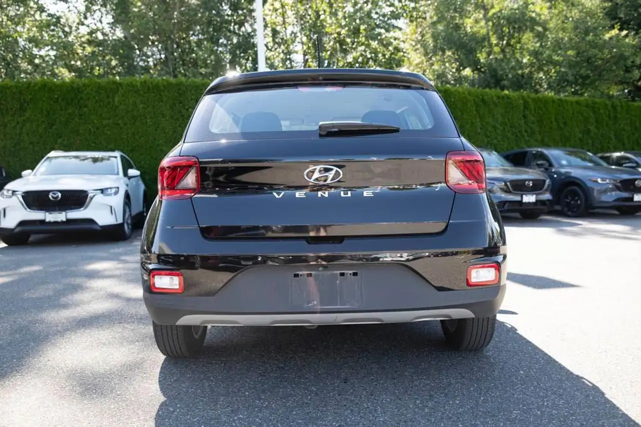 Hyundai Venue photo Hyundai Venue