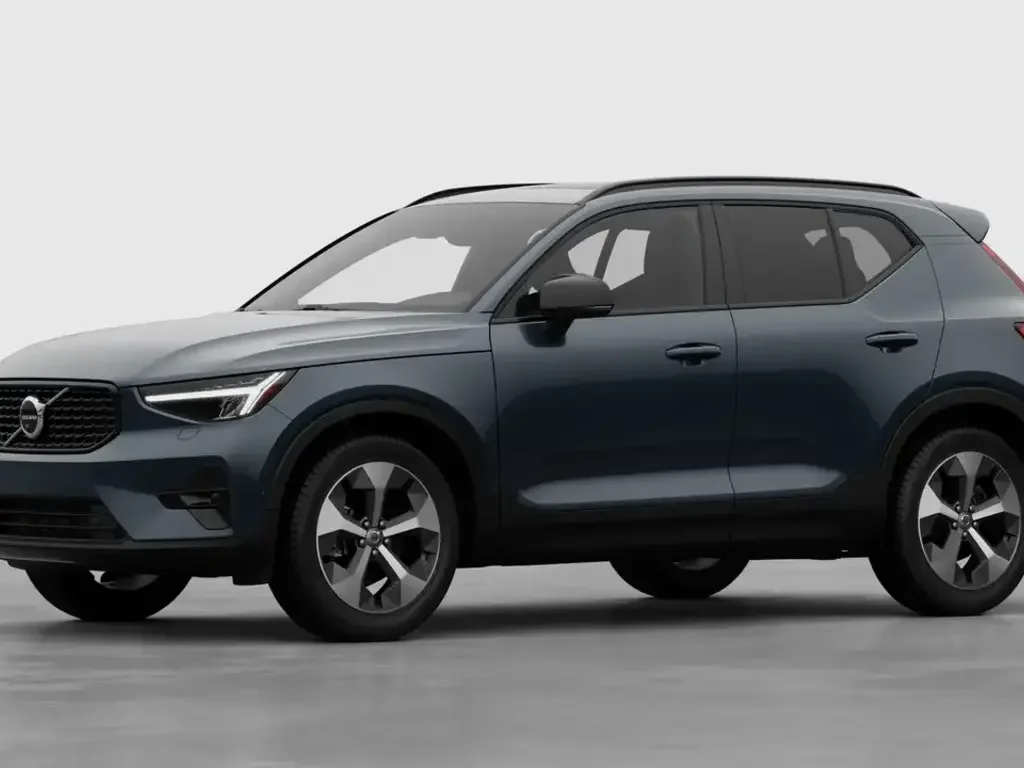 2026 Volvo XC40