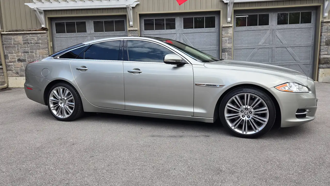 Jaguar XJ fotografie Jaguar XJ