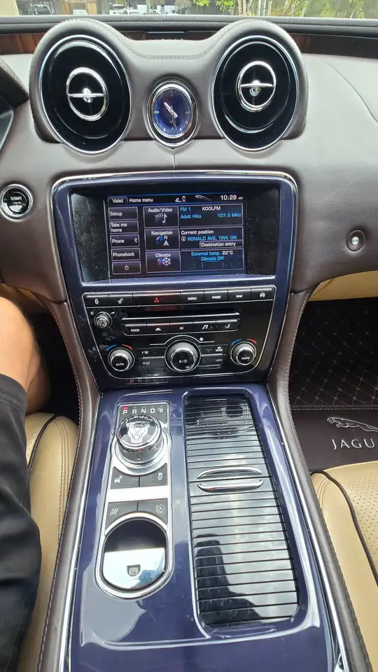 Jaguar XJ fotografie Jaguar XJ