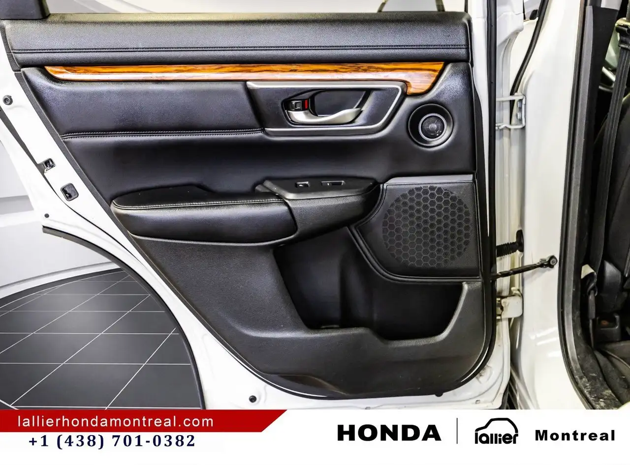 Honda CR-V photo Honda CR-V