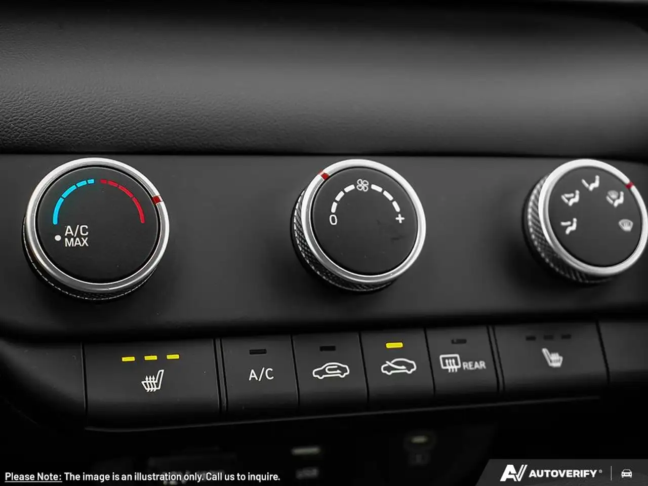 Hyundai ELANTRA photo Hyundai ELANTRA