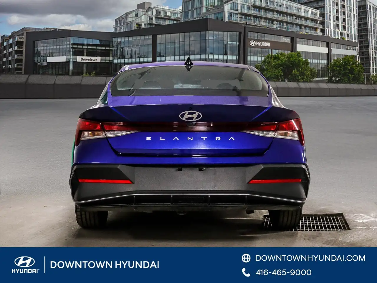 Hyundai ELANTRA photo Hyundai ELANTRA