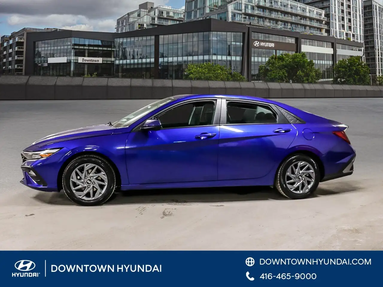 Hyundai ELANTRA photo Hyundai ELANTRA