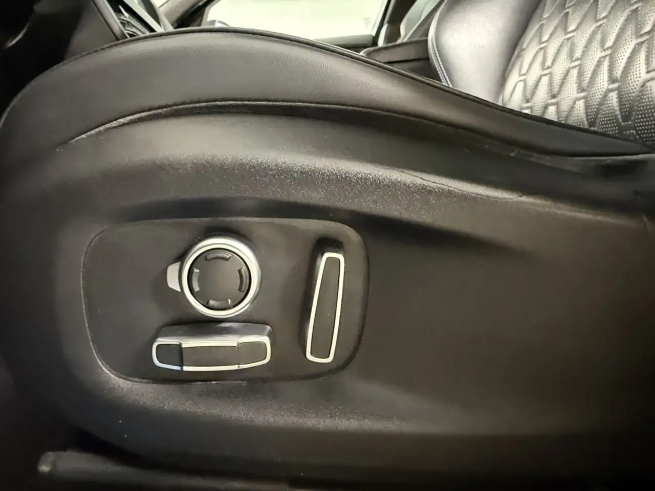 Jaguar F-Pace fotografie Jaguar F-Pace