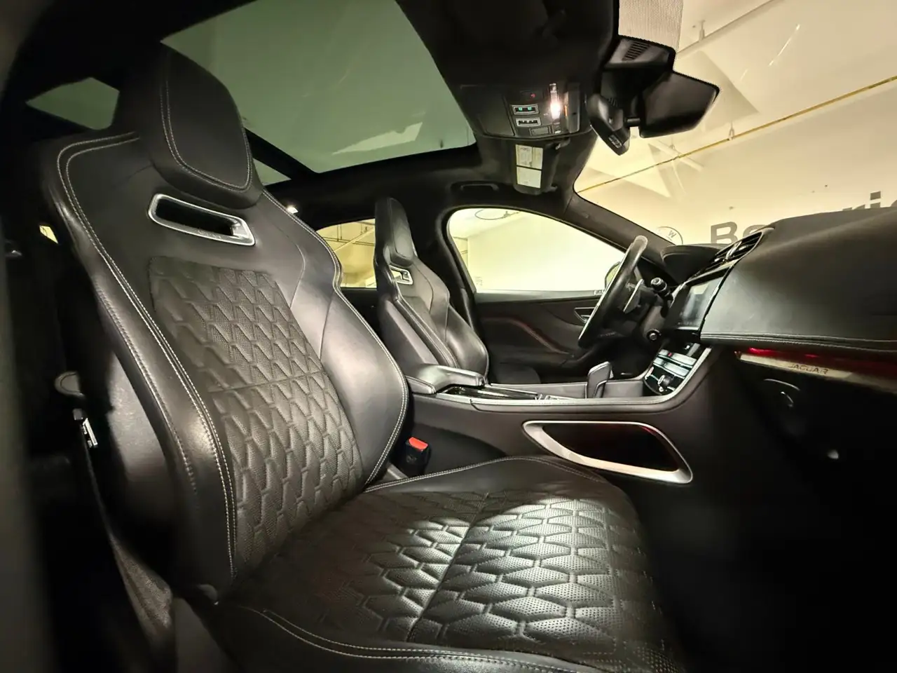 Jaguar F-Pace fotografie Jaguar F-Pace