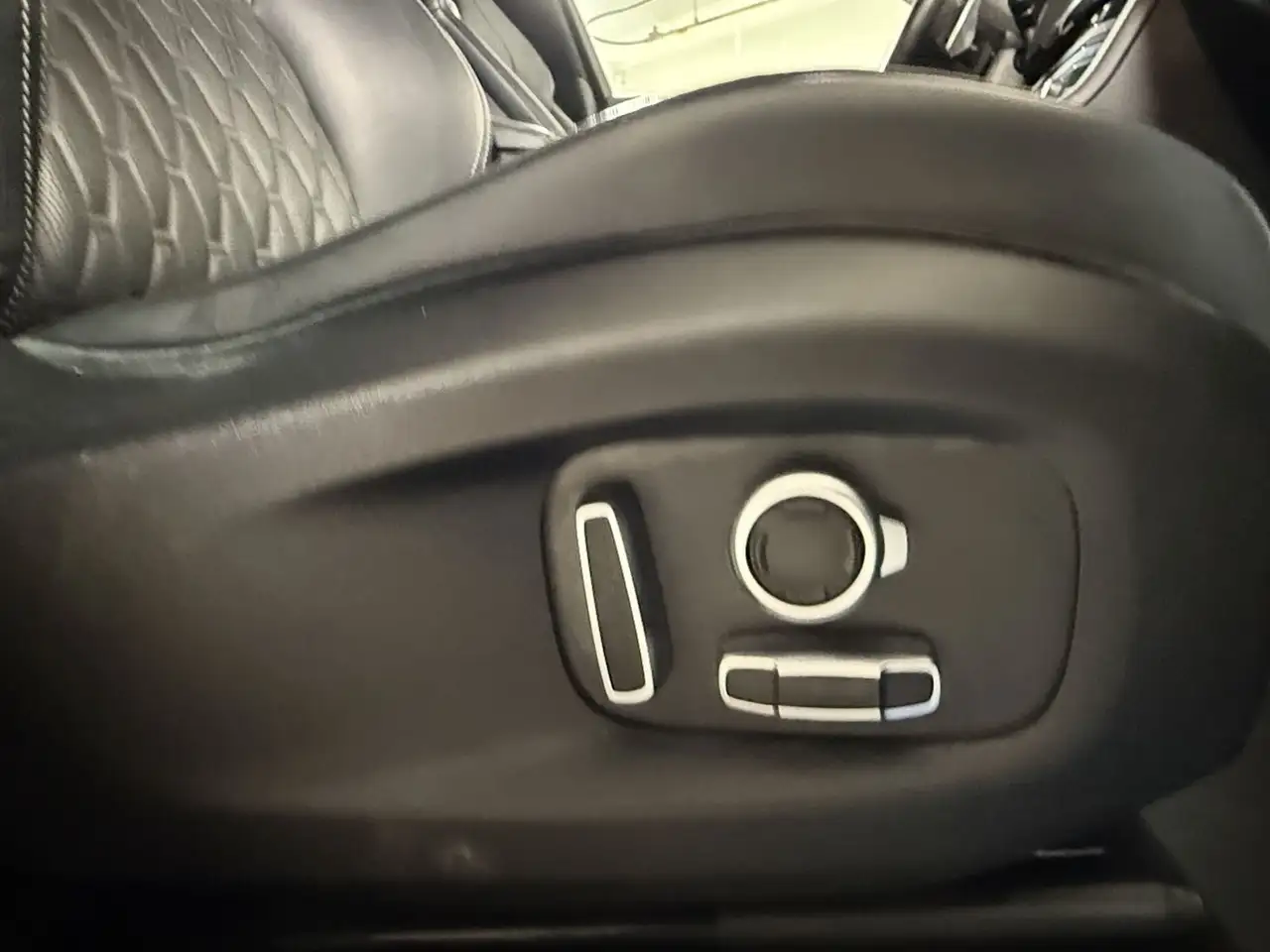 Jaguar F-Pace fotografie Jaguar F-Pace