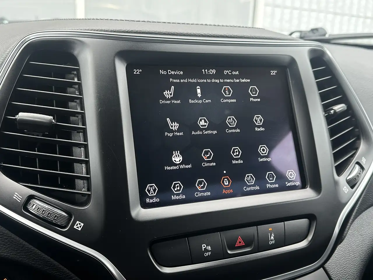 Jeep Cherokee снимка Jeep Cherokee