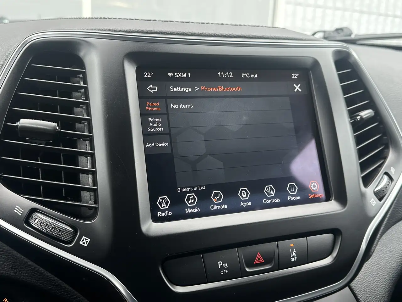 Jeep Cherokee снимка Jeep Cherokee