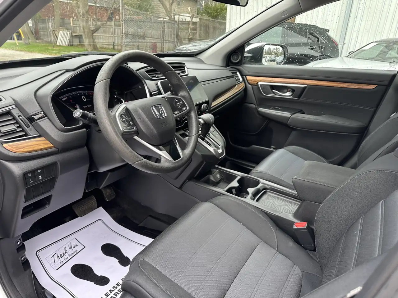 Honda CR-V photo Honda CR-V