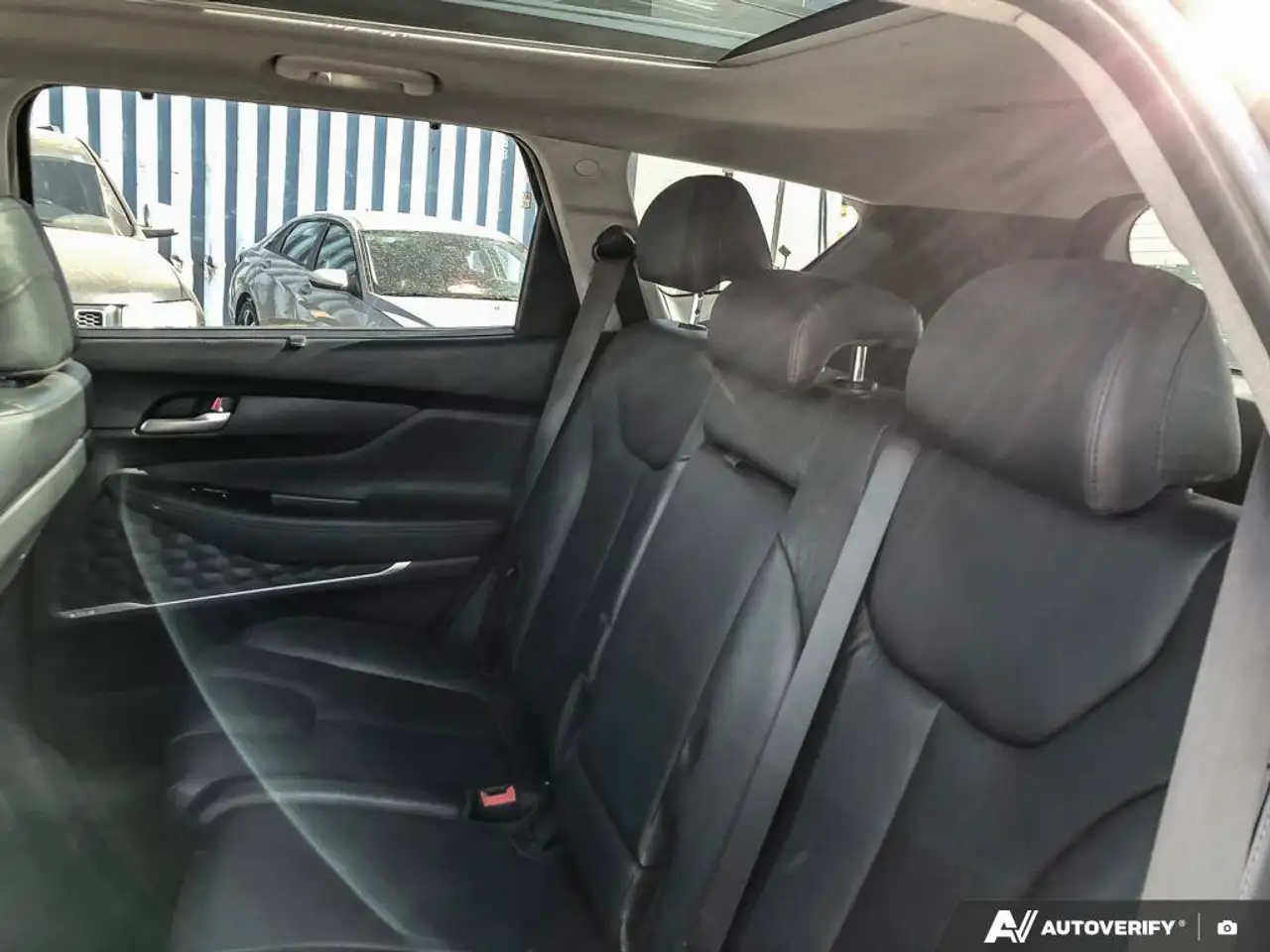 Hyundai SANTA FE снимка Hyundai SANTA FE