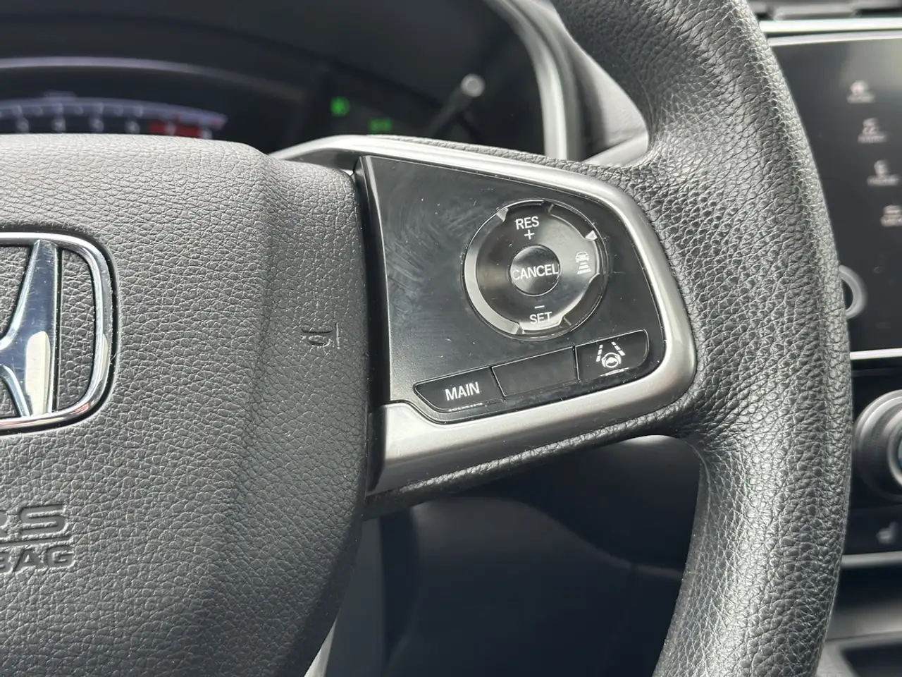 Honda CR-V photo Honda CR-V