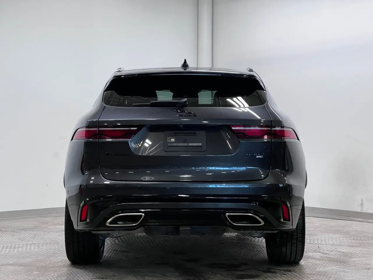 Jaguar F-Pace снимка Jaguar F-Pace