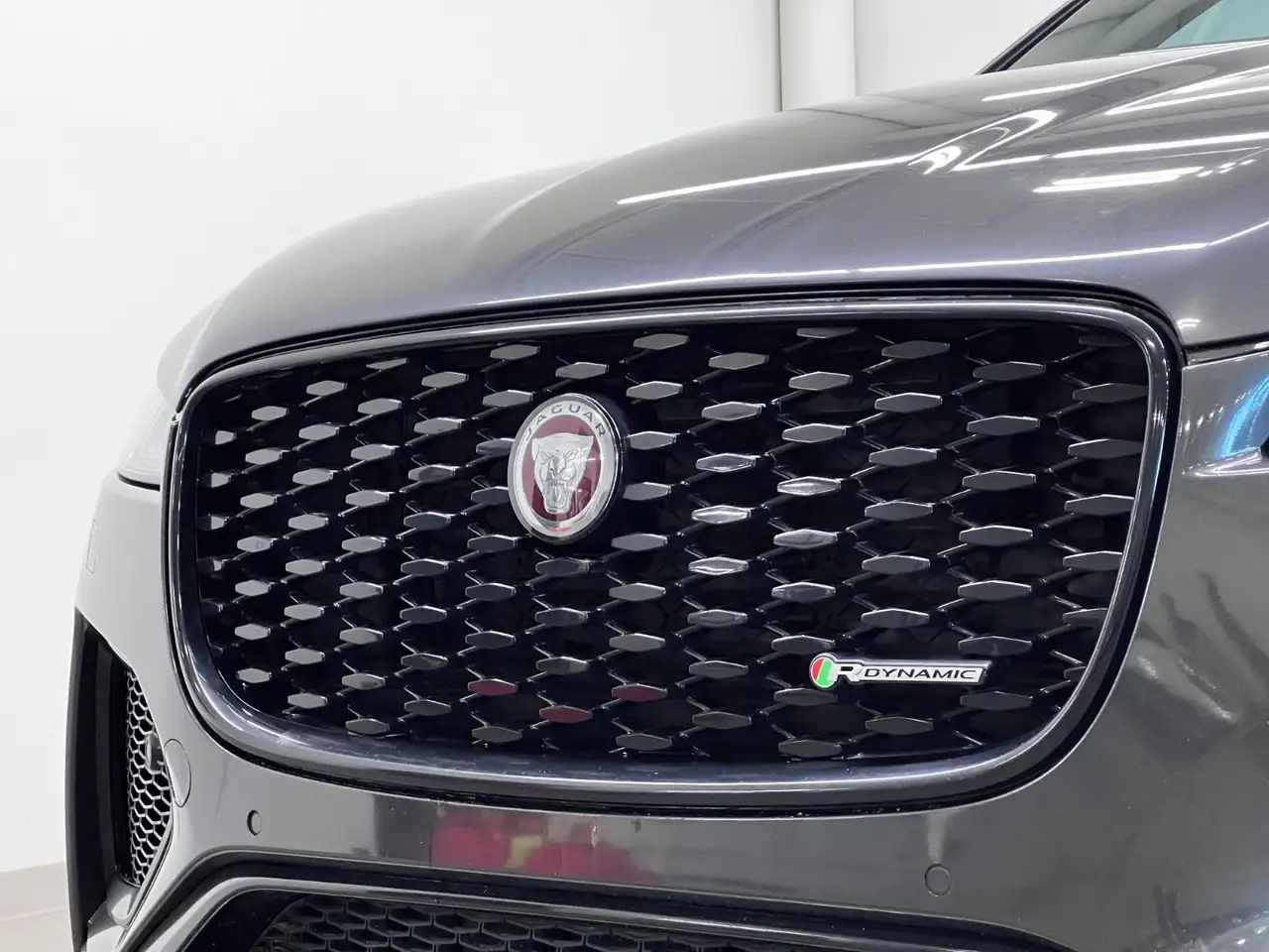 Jaguar F-Pace снимка Jaguar F-Pace