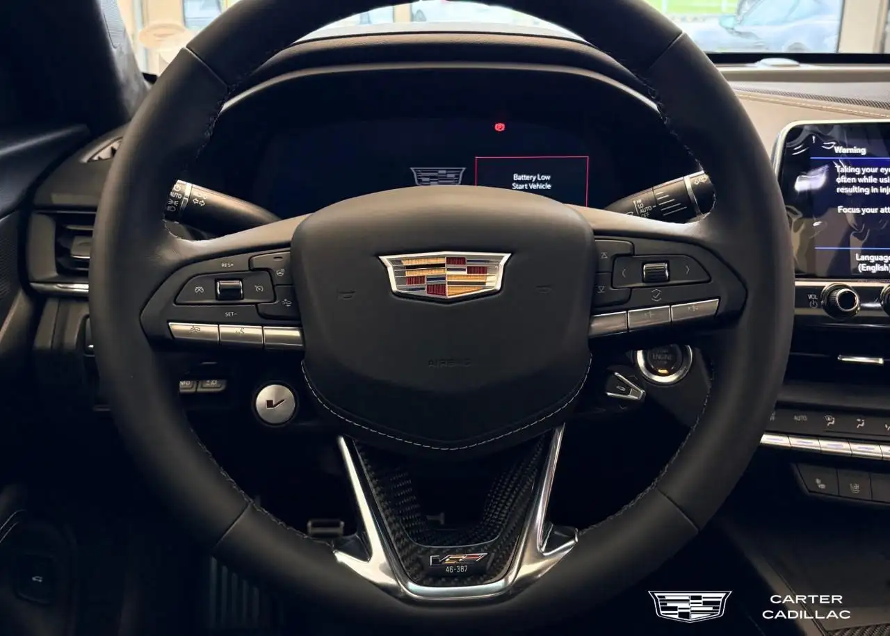 Cadillac CT4-V снимка Cadillac CT4-V
